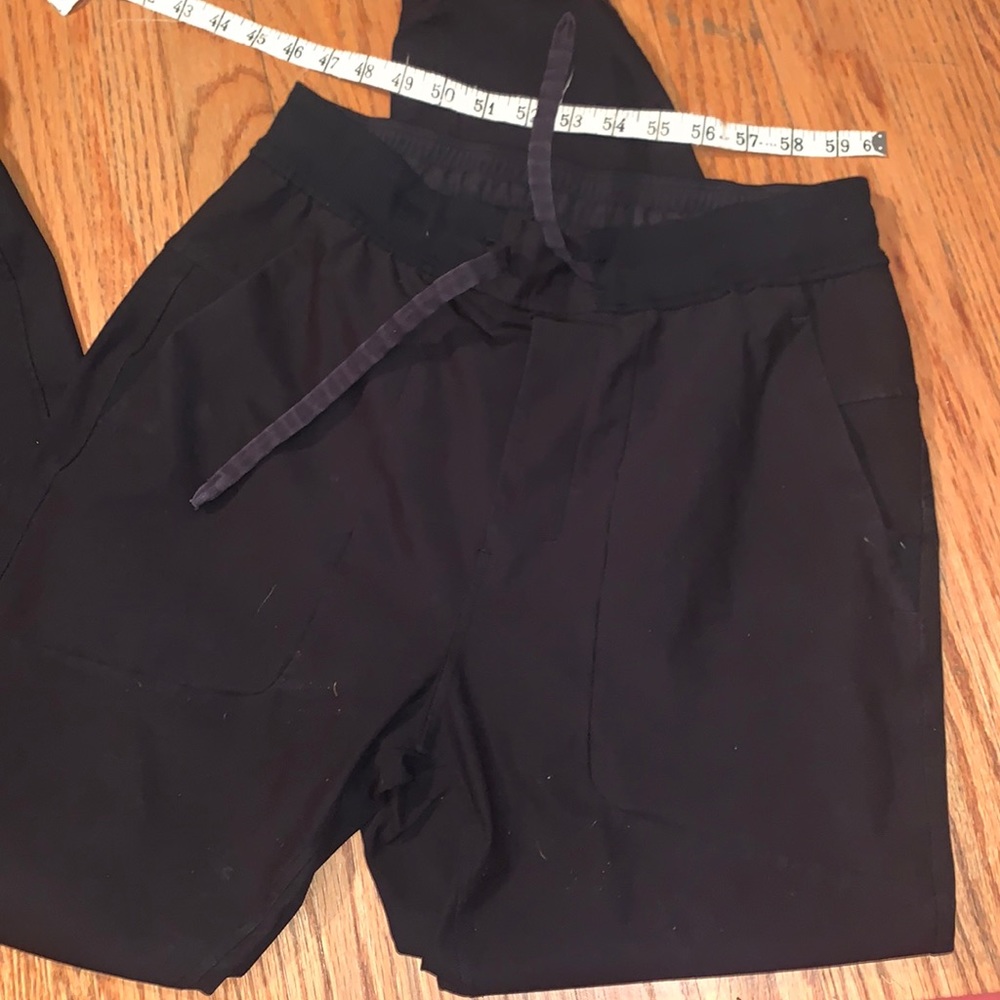 LULULEMON BLACK YOGA RUN ATHLEISURE PANTS 4 POCKETS + ZIP & Hidden Key